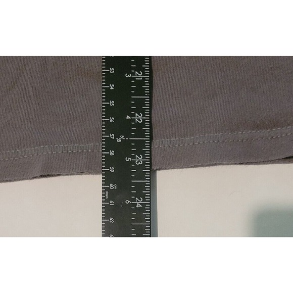 Jurassic World T Shirt Medium Charcoal Gray T-Rex Dinosaur Jurassic Park - Picture 4 of 5